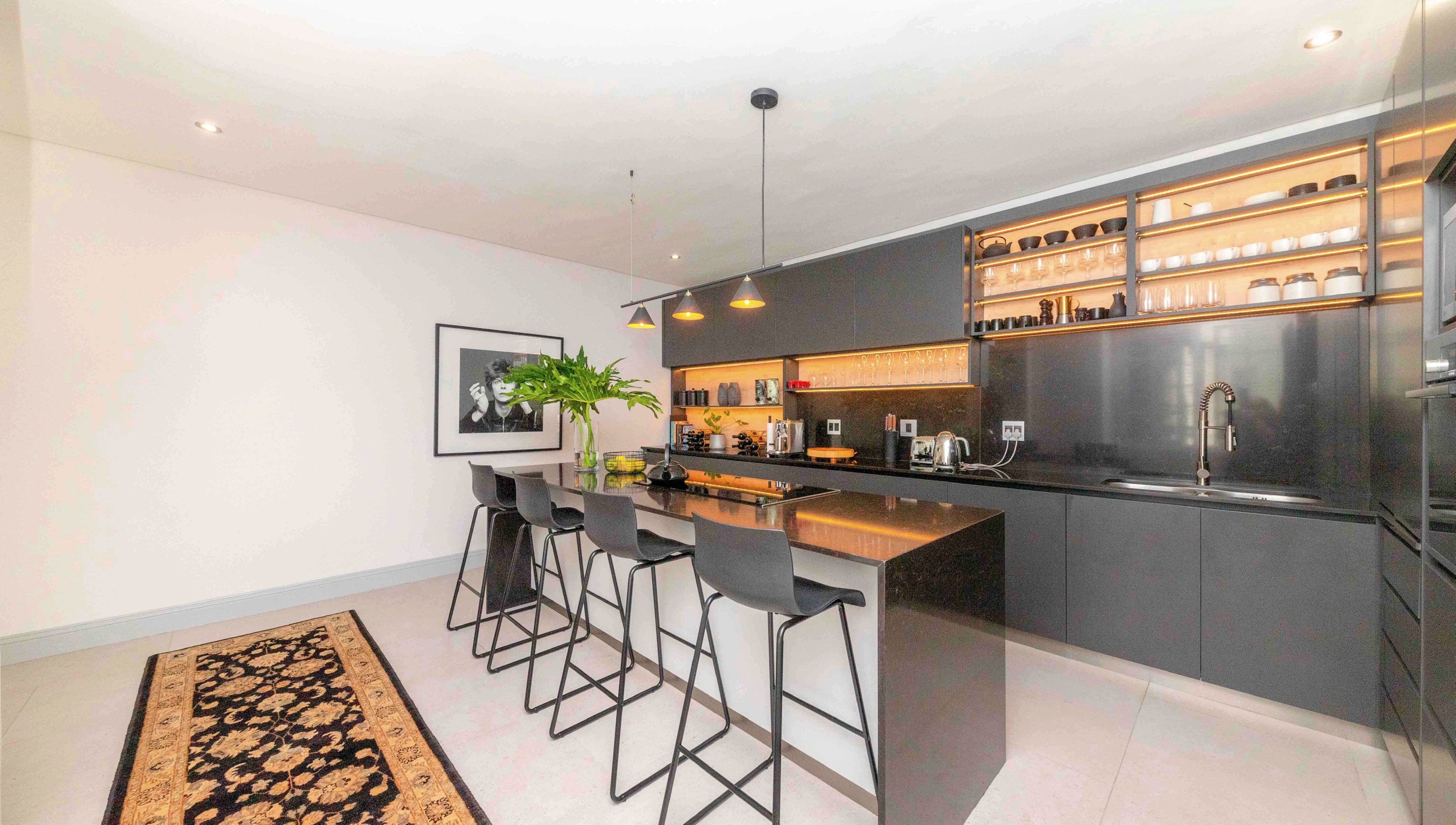 2 Bedroom Property for Sale in Cape Town City Centre Western Cape